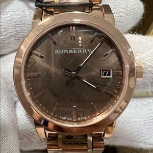 NIB Brown Dial Rose Gold Burberry Watch